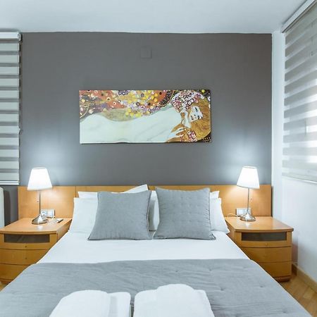 Two Bedroom Townhouse Within 10Min Walk From Beach Barcelona Exterior foto